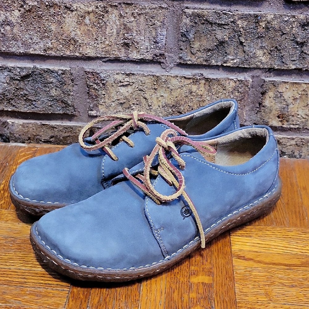 Born Blue Leather Oxfords Size 9